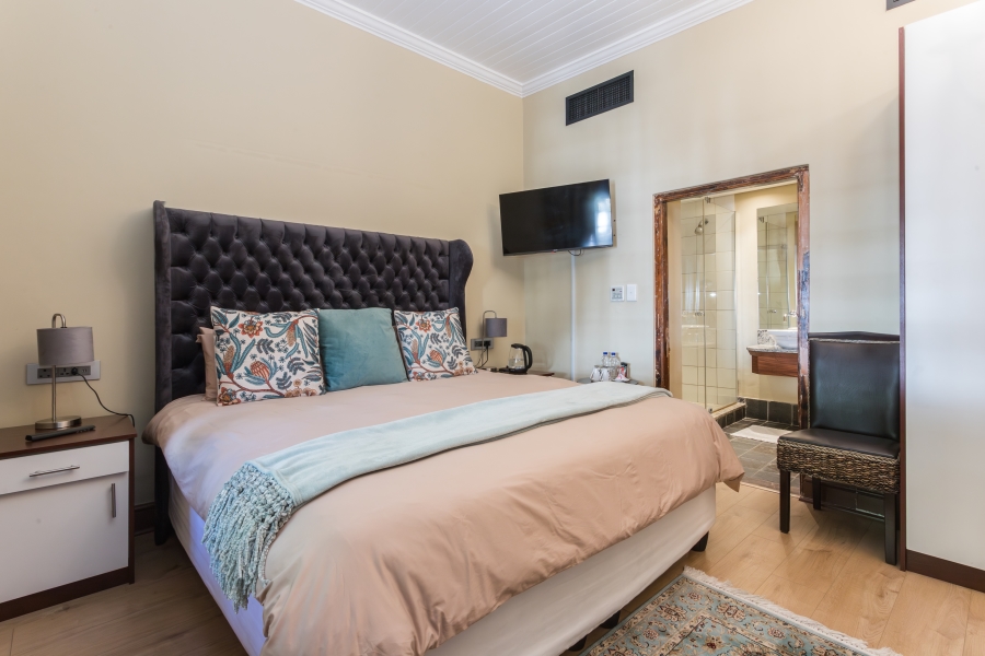7 Bedroom Property for Sale in Cape Town City Centre Western Cape